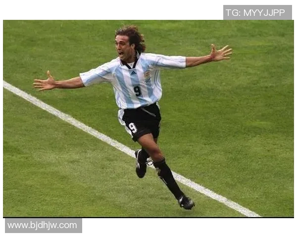 走近绿茵巨星深度解析足球球星独家英语采访实录 走近绿茵巨星深度解析足球球星独家英语采访实录